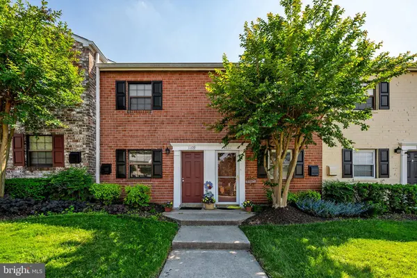 11109 ROCK GARDEN DR, Fairfax, VA 22030