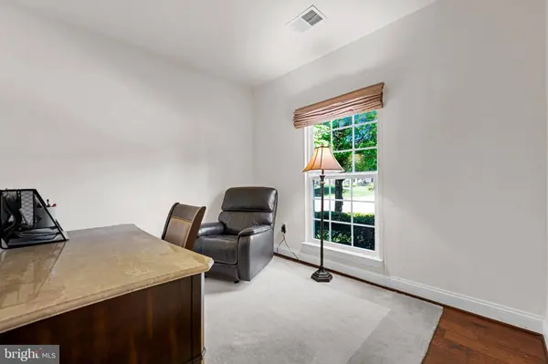 25079 CHAFEE CIR, Aldie, VA 20105