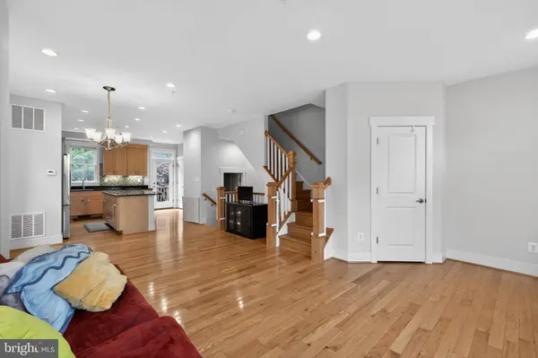 2711 CASSEDY ST, Silver Spring, MD 20910