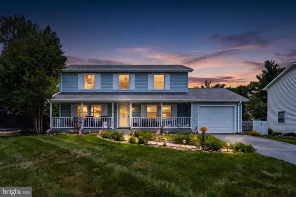 8607 LAWS DR, Manassas, VA 20110