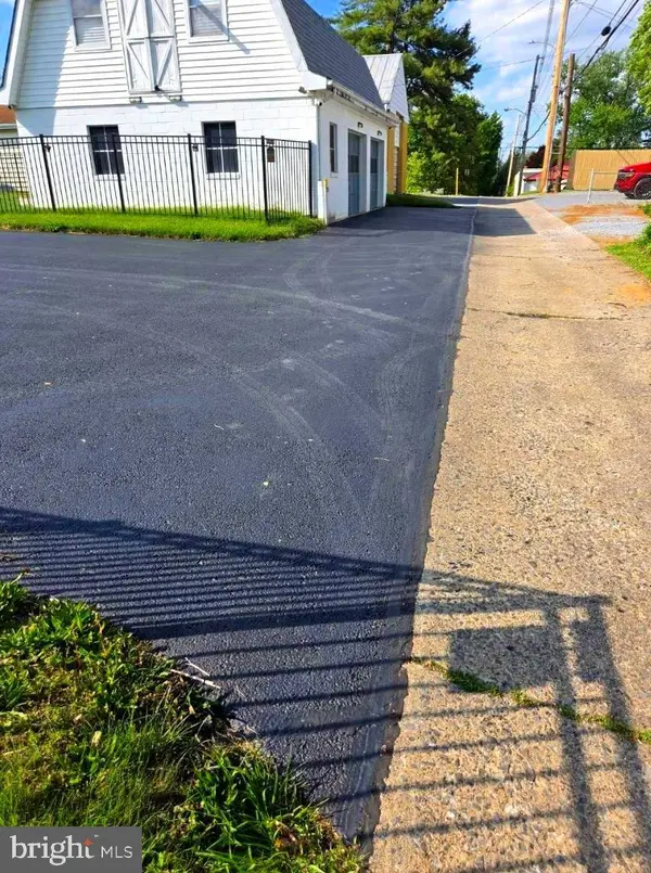 416 BREWER AVE, Hagerstown, MD 21740