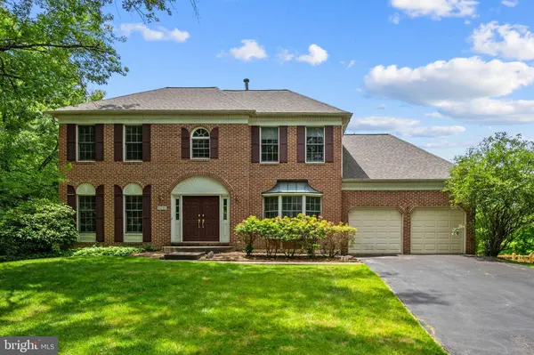 8200 DRY RIDGE RD