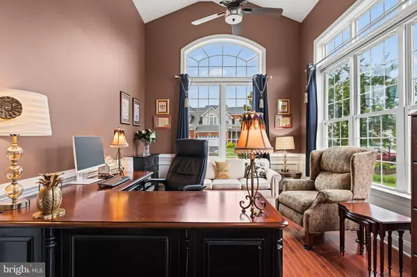 22970 WEYBRIDGE SQ, Broadlands, VA 20148