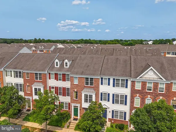 25144 SHULTZ TER, Chantilly, VA 20152
