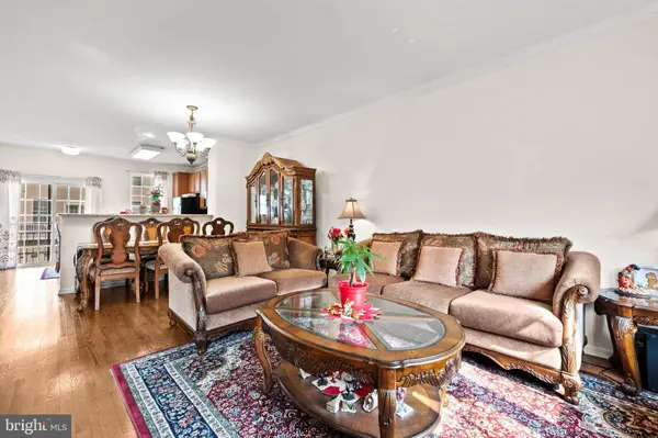 25144 SHULTZ TER, Chantilly, VA 20152