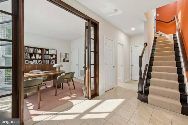 9652 PULLMAN PL, Fairfax, VA 22031