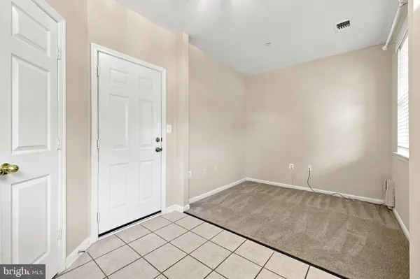 21790 DRAGONS GREEN SQ, Ashburn, VA 20147
