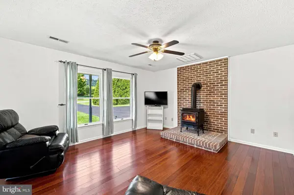 732 DUCHESS WAY, Martinsburg, WV 25403