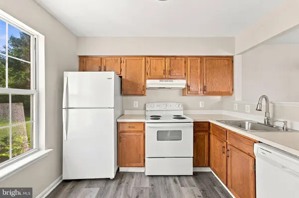 9454 SCARLET OAK DR, Manassas, VA 20110