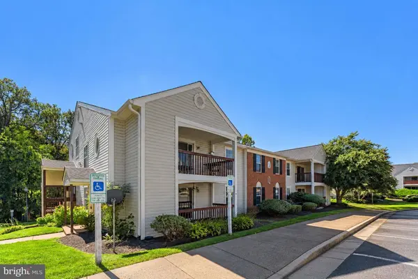 9454 SCARLET OAK DR, Manassas, VA 20110
