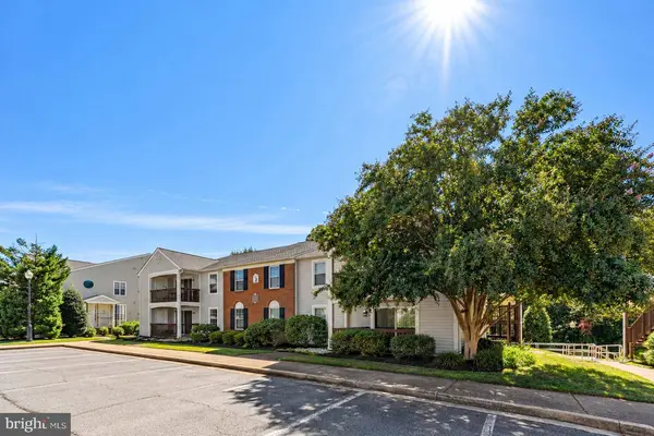 9454 SCARLET OAK DR, Manassas, VA 20110