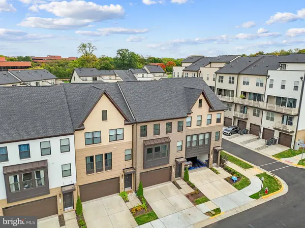4911 LONGMIRE WAY, Chantilly, VA 20151