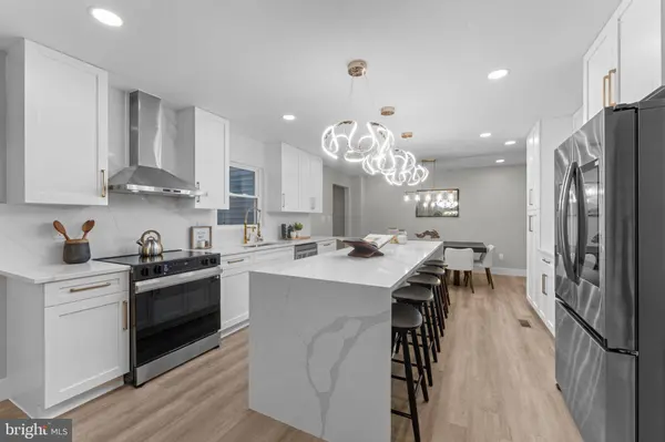 5117 GRACE CHURCH LN, Midland, VA 22728