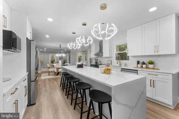 5117 GRACE CHURCH LN, Midland, VA 22728