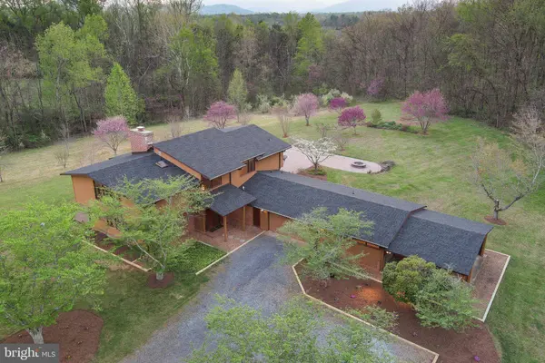 219 TIGER VALLEY RD, Washington, VA 22747