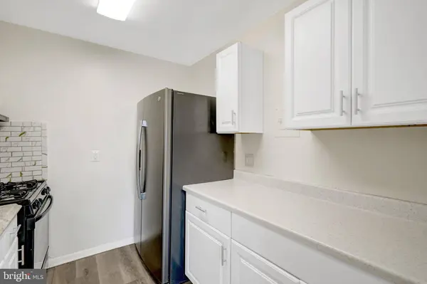 2904 KINGS CHAPEL RD #05/16, Falls Church, VA 22042