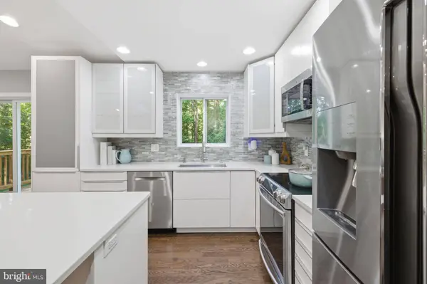 7371 CROWN LN, Warrenton, VA 20187