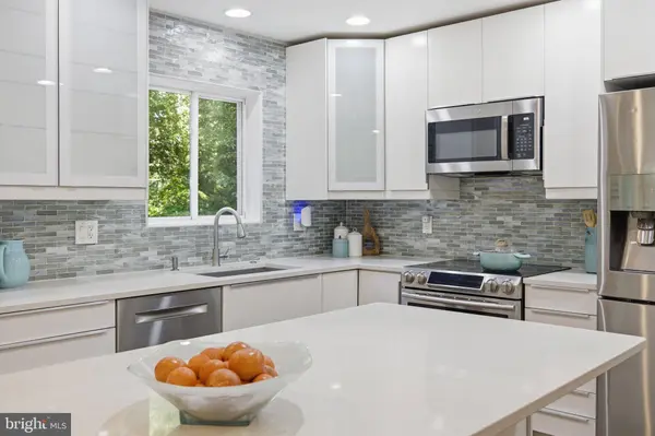 7371 CROWN LN, Warrenton, VA 20187
