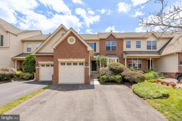 43621 DUNHILL CUP SQ, Ashburn, VA 20147