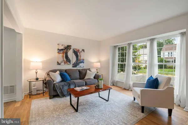 9341 AMARYLLIS AVE, Manassas, VA 20110