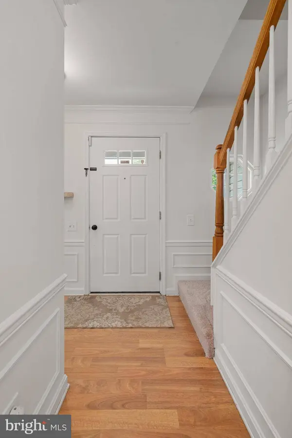 9341 AMARYLLIS AVE, Manassas, VA 20110