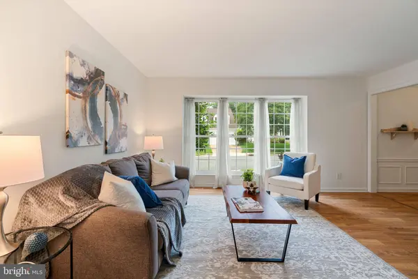 9341 AMARYLLIS AVE, Manassas, VA 20110