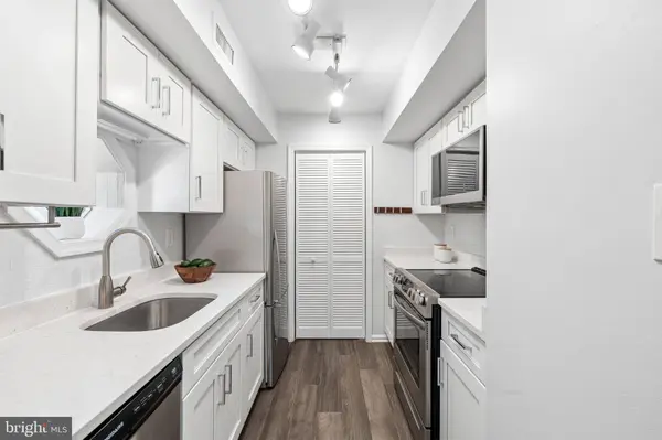 2586-A S ARLINGTON MILL DR #1, Arlington, VA 22206