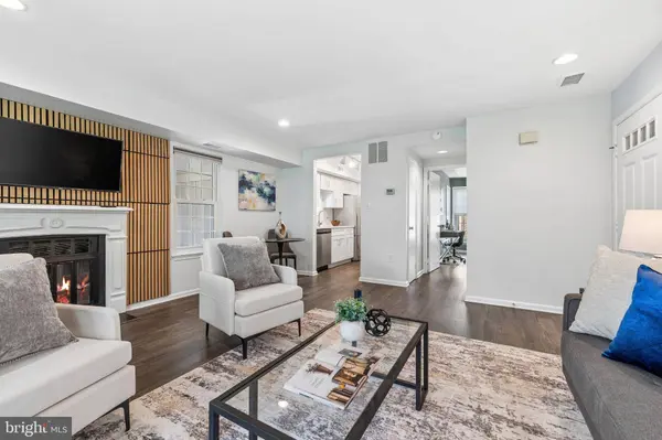 2586-A S ARLINGTON MILL DR #1, Arlington, VA 22206