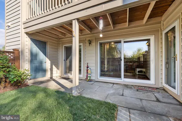 6206-A REDINS DR, Alexandria, VA 22310