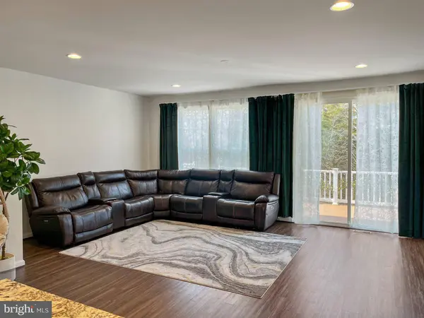 9138 WYCHE KNOLL LN, Manassas, VA 20110