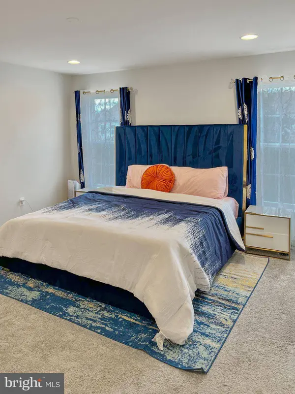 9138 WYCHE KNOLL LN, Manassas, VA 20110