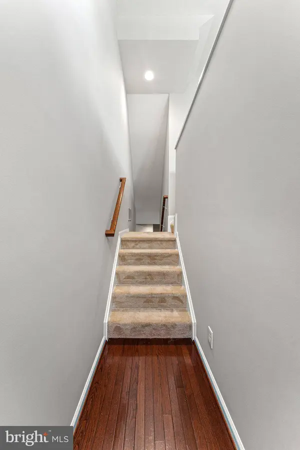 42673 NEW DAWN TER, Brambleton, VA 20148