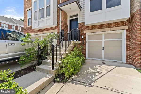 42673 NEW DAWN TER, Brambleton, VA 20148