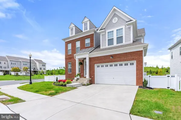 19277 BROKEN ROCK ST, Leesburg, VA 20175