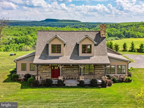 820 SHADYSIDE RD, Elk Garden, WV 26717