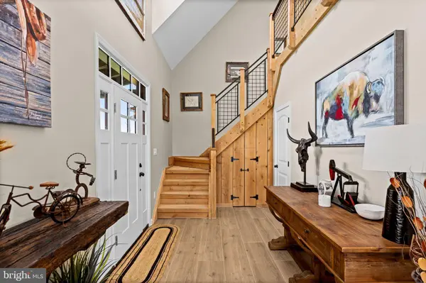 820 SHADYSIDE RD, Elk Garden, WV 26717