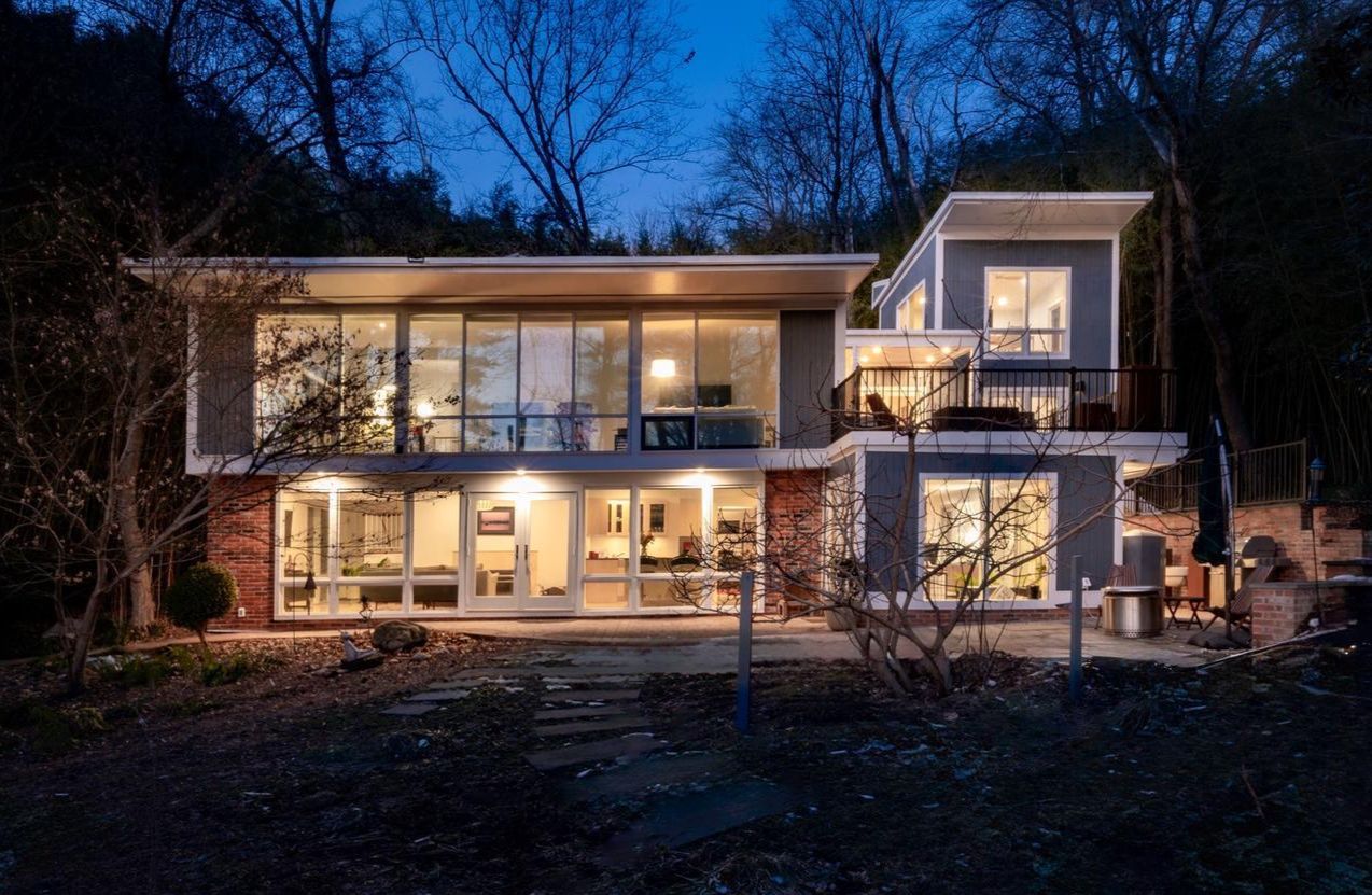 Hollin Hills home, courtesy of Poole Braun Team