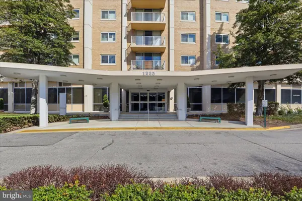 1225 MARTHA CUSTIS DR #1614, Alexandria, VA 22302