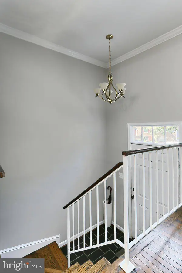 3822 BRIGHTON CT, Alexandria, VA 22305