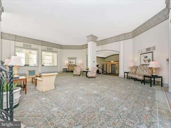 4000 CATHEDRAL AVE NW #706B, Washington, DC 20016