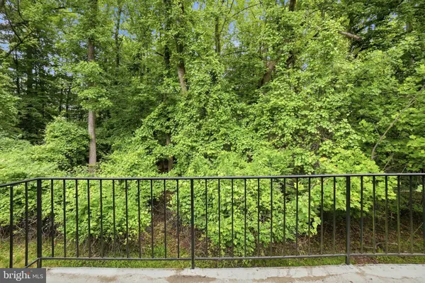 10607 KENILWORTH AVE #K-202, Bethesda, MD 20814