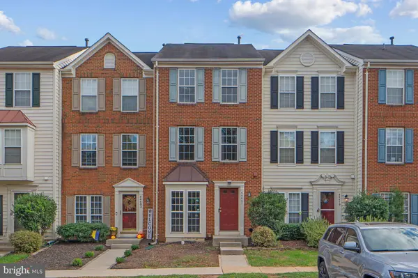 44481 WATERTOWN TER, Ashburn, VA 20147