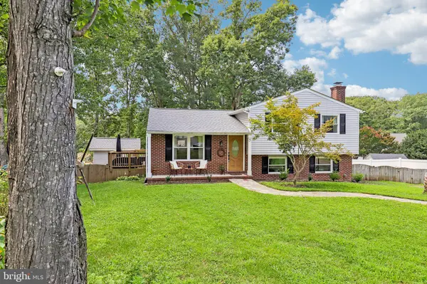 5 CREEKWOOD LN