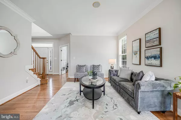 6009 WAKE CREST CT, Haymarket, VA 20169