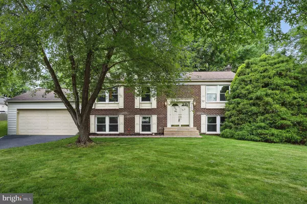 2456 KEELE DR, Herndon, VA 20171