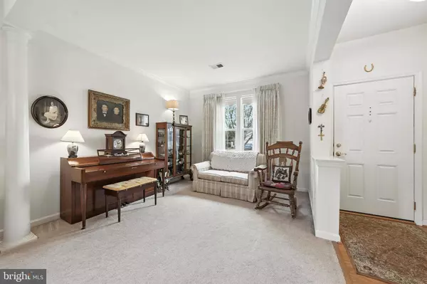 17452 FOUR SEASONS DR, Dumfries, VA 22025