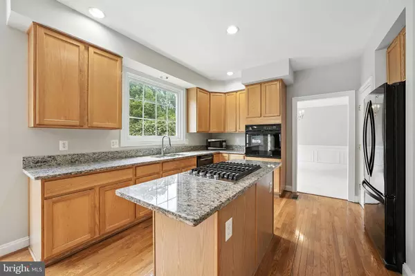 2139 JENNINGS ST, Woodbridge, VA 22191