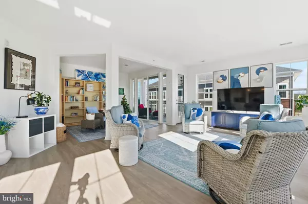 3720 HAVERTILL LN #407, Woodbridge, VA 22193