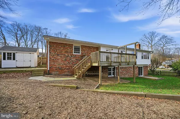 9322 ELK DR, Springfield, VA 22153