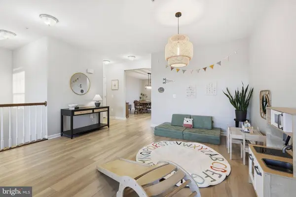 9455 STONEWALL RD, Manassas, VA 20110